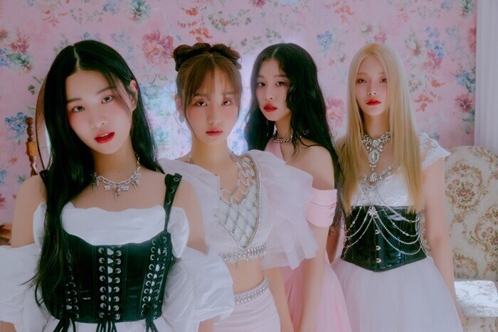 Fifty Fifty's Record-Breaking Quest: Can They Surpass Blackpink on the Billboard Hot 100?