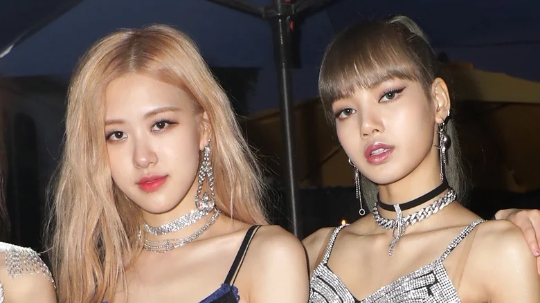 Music's Outrageous Update: BLACKPINK's Lisa and Rosé's Alleged Glitter & Mascara Brawl Turns Them Black and Blue, Even Making Glamorous Grandmas the Newest Groupies!"